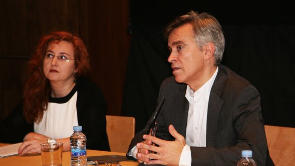 Ana Moreno y Guillermo Solana presentando el II Congreso