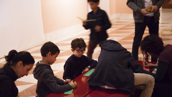 imposiblenohacer_visita_intergeneracional_laboratorios_educathyssen (1)