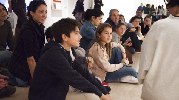 imposiblenohacer_visita_intergeneracional_laboratorios_educathyssen (6)
