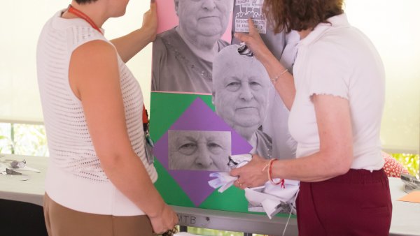 Participante durante el desarrollo de un taller