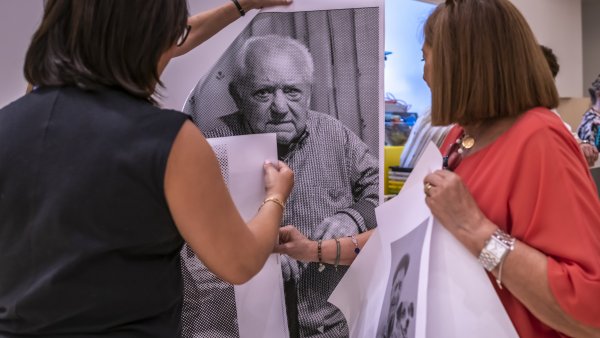 Participante durante el desarrollo de un taller