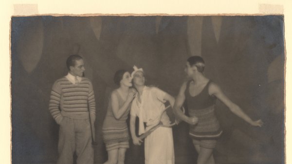 El tren azul: Léon Woizikovsky, Lydia Sokolova, Bronislava Nijinska y Anton Dolin