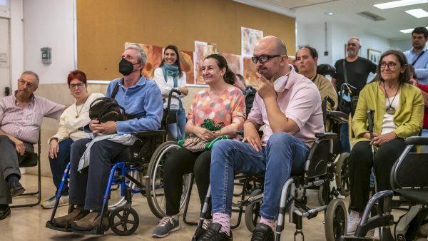 Participante durante el desarrollo de un taller