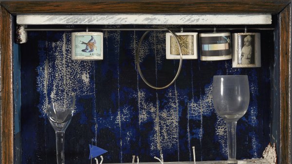 Burbuja de jabón azul. Joseph Cornell