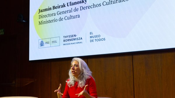 Participantes en el encuentro 'Democracia cultural'