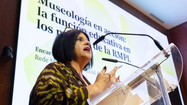 Participantes en el encuentro 'Democracia cultural'