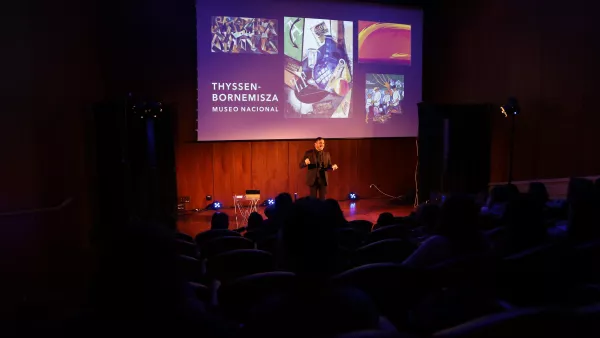 Representación de arte y magia en el museo