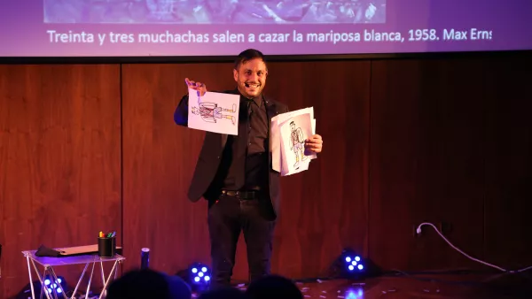 Representación de arte y magia en el museo