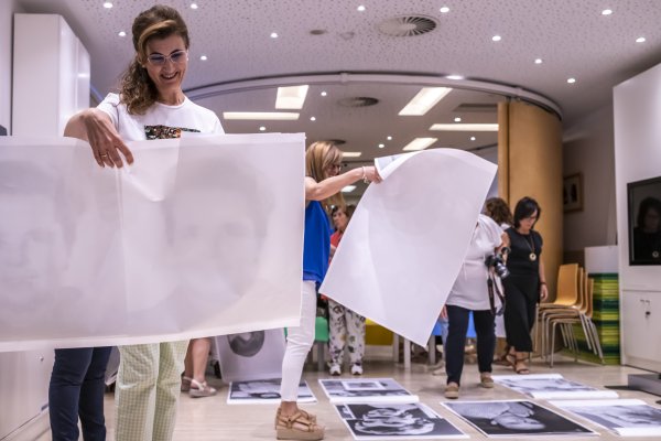 Participante durante el desarrollo de un taller