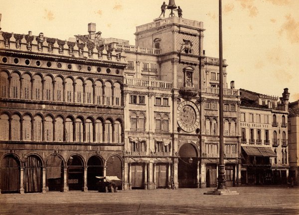 Fotografía de Carlo Ponti, Torre dell'Orologio