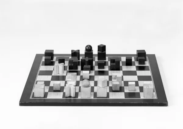 Juego de ajedrez, 1924, de Josef Hartwig
