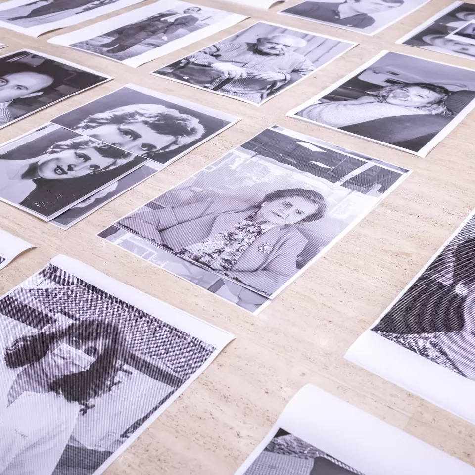 Retratos de familiares para un taller en el museo Retratos familiares para un taller