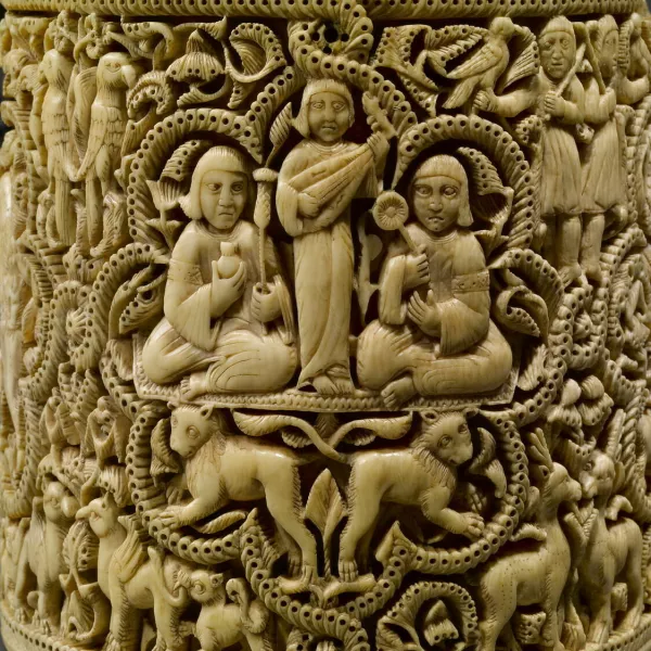 Píxide de al-Moughira (detalle), Madinat al-Zahra, 967-968. Musée du Louvre, París