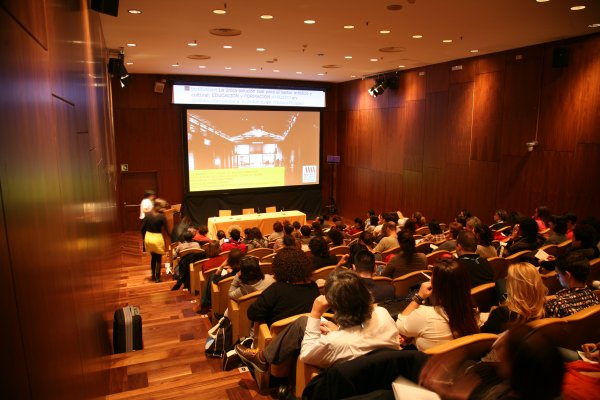 Salón de actos durante el II Congreso