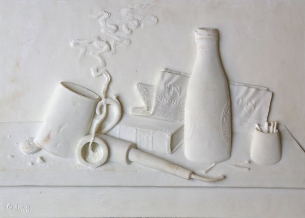 Relieve de resina de obra de William Michael Harnett Objetos para un día de ocio (1879). Relieve de resina de obra de William Michael Harnett Objetos para un día de ocio (1879).